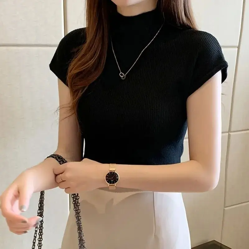 Sleeveless Mock Neck Knit Top  - Ribbed Knit Sweater avis et prix