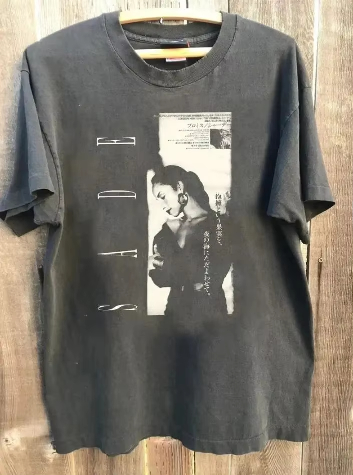 Sade Vintage 90s T-Shirt, Sade - Women'S Fashion From The 90S avis et prix