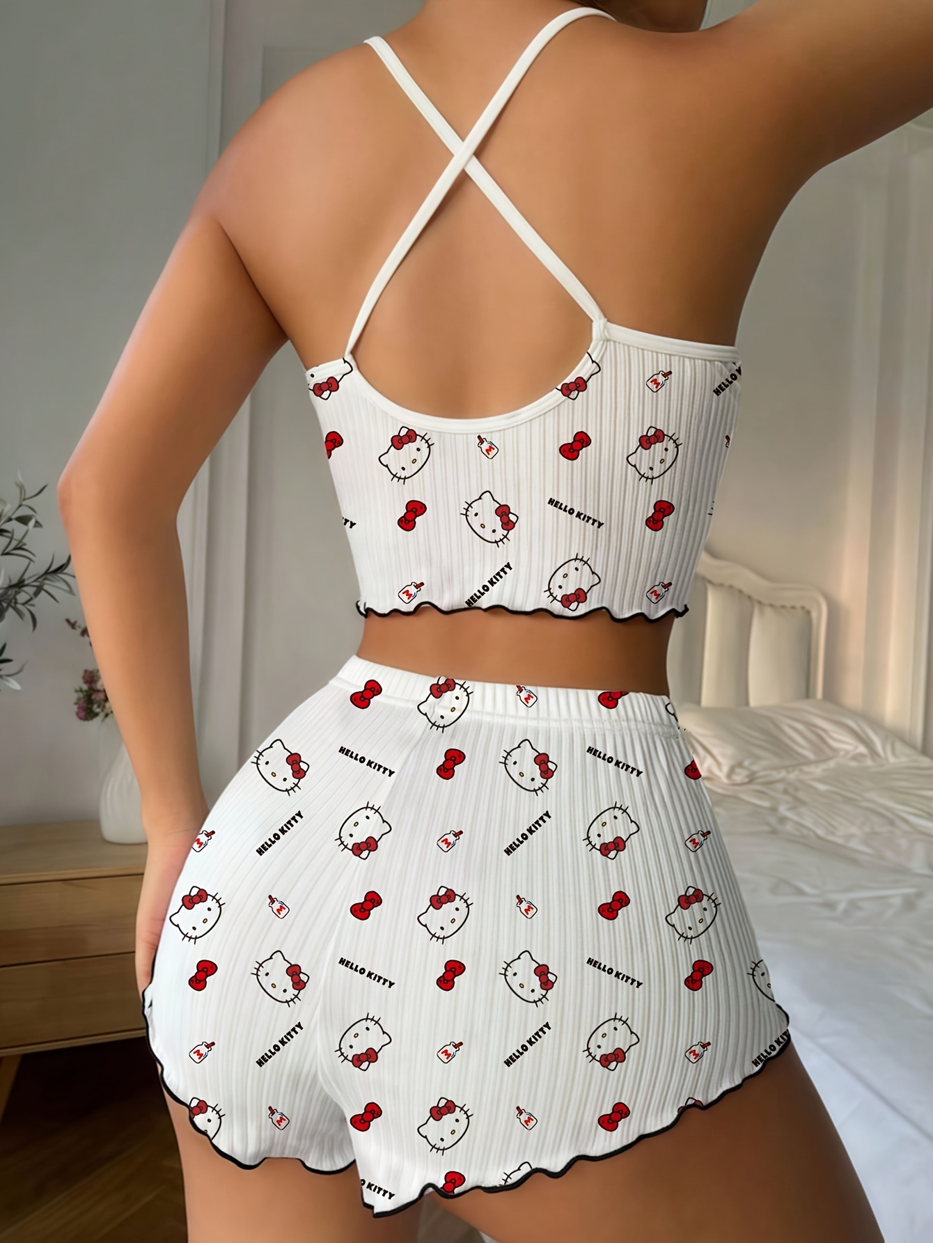 Sanrio Hello Kitty Bowknot Sus - Women'S Fashion Tops avis et prix