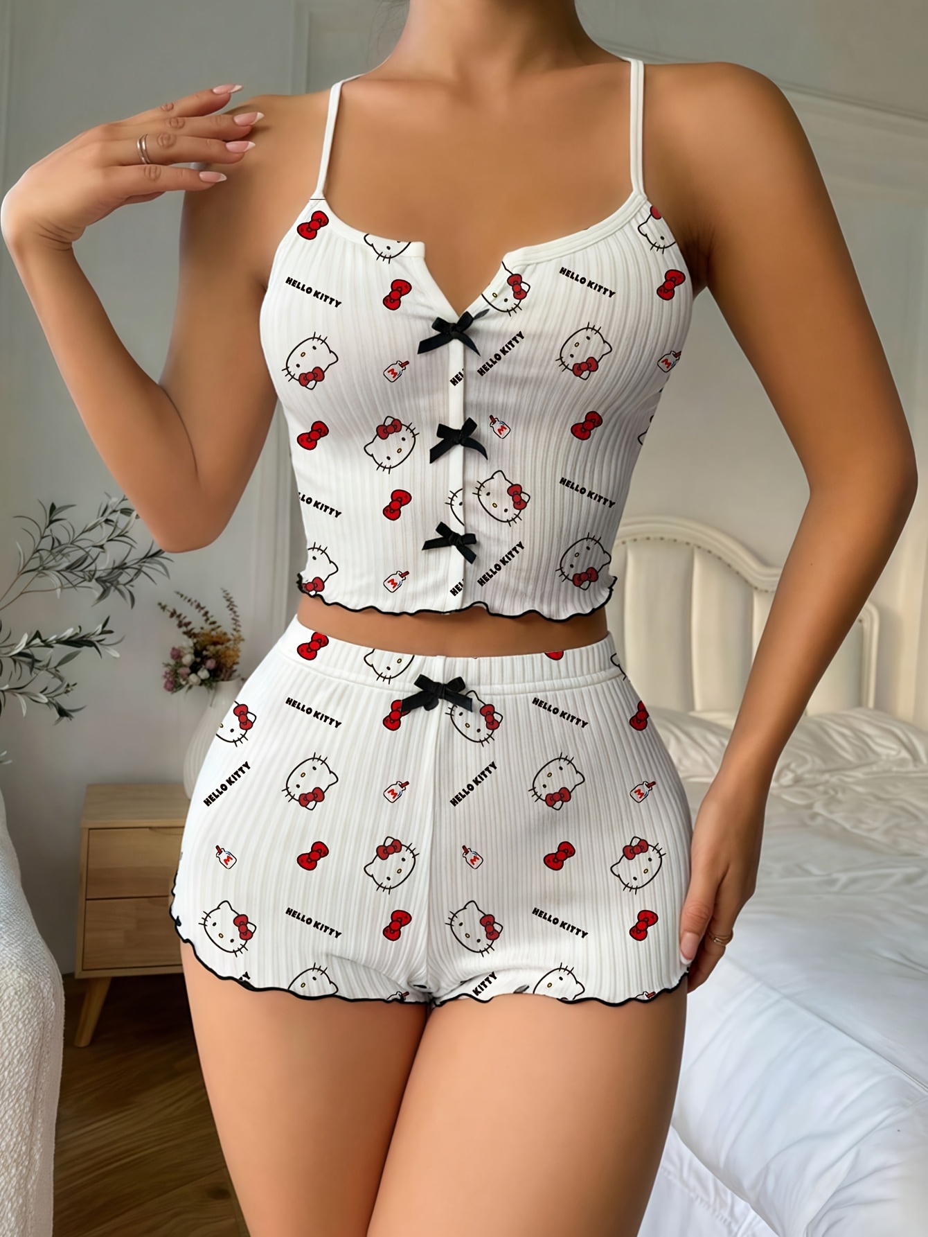 Sanrio Hello Kitty Bowknot Sus - Women'S Fashion Tops avis et prix