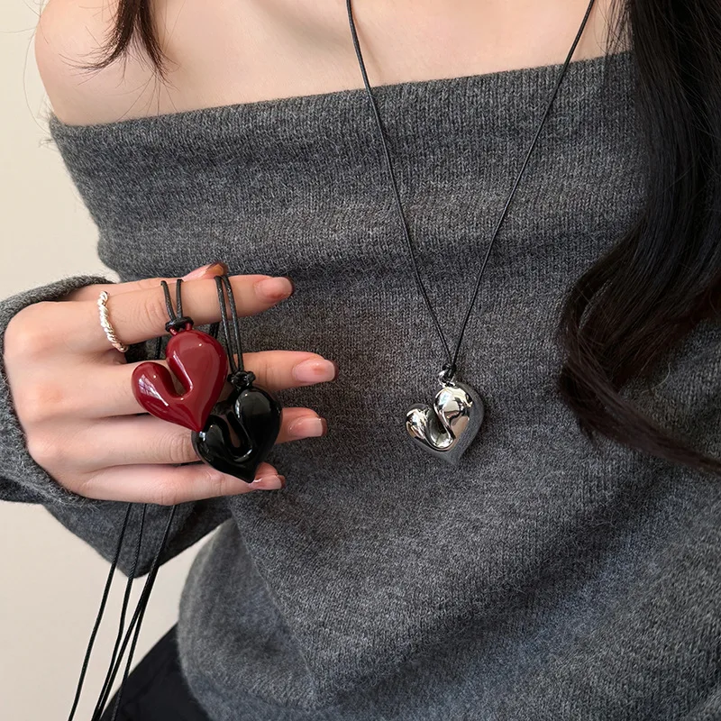 LATS Red Heart Pendant Necklac - Women'S Fashion In The 80S avis et prix