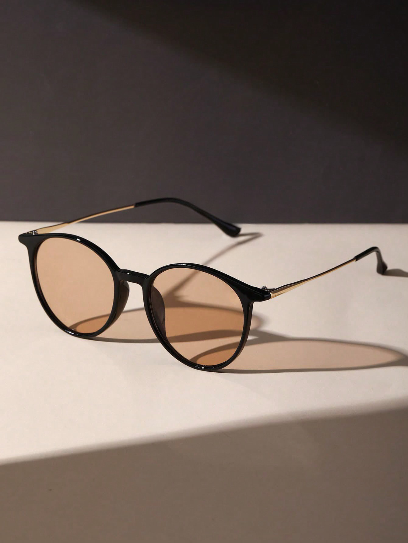 1PC Fashion Round Metal Women  - Women Fashion Glasses avis et prix