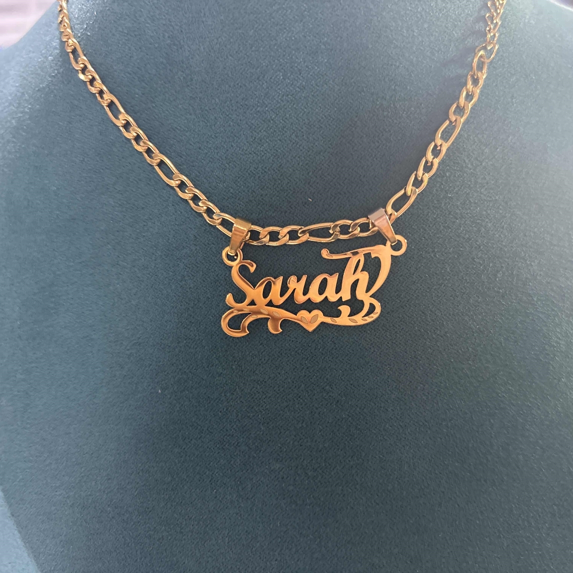Custom Figaro Chain Heart Name - Women Fashion Names avis et prix